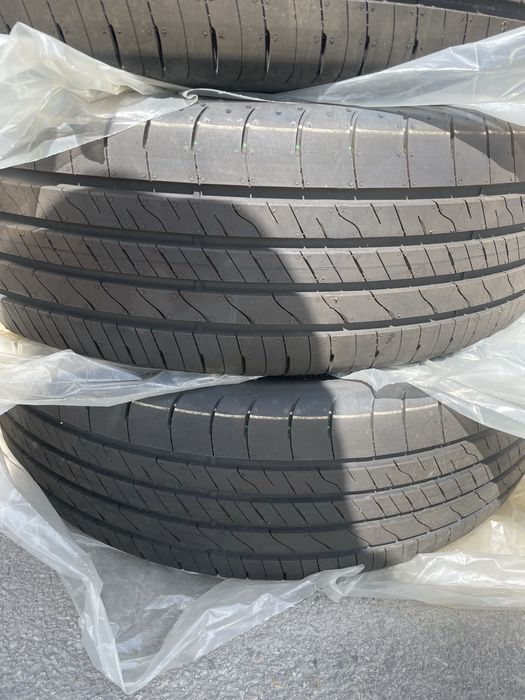 Anvelope Goodyear 215/60R17