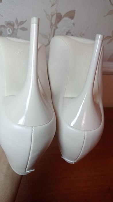 Новые туфли по смешной цене