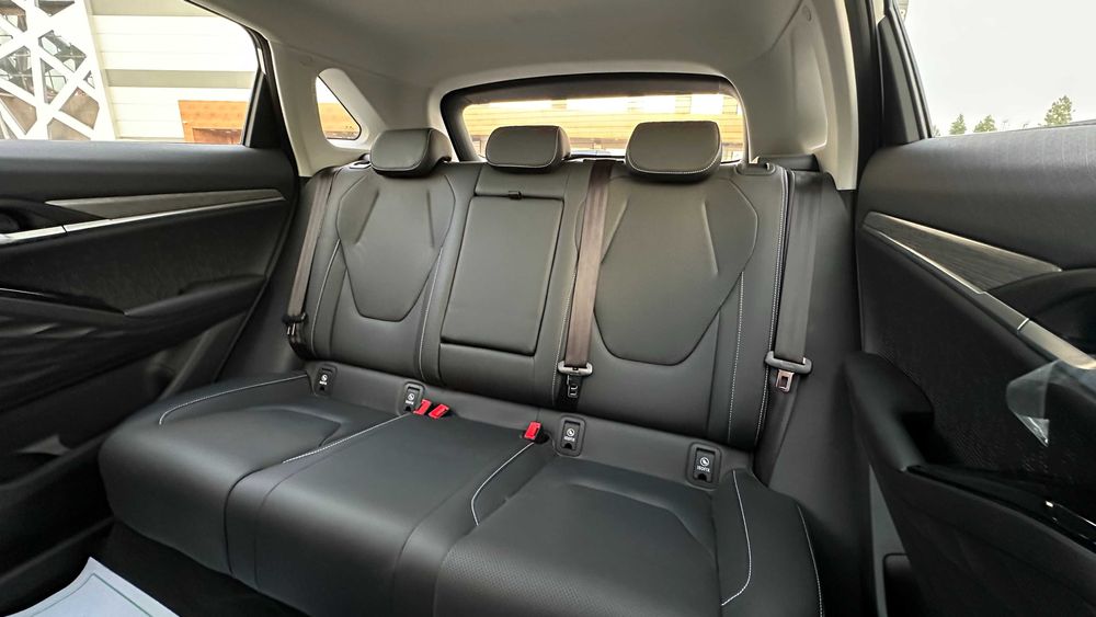 JAC JS6 Krassoverlar arzon narxlarda