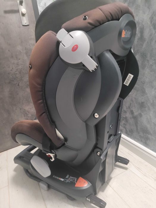 Besafe столче за кола с isofix