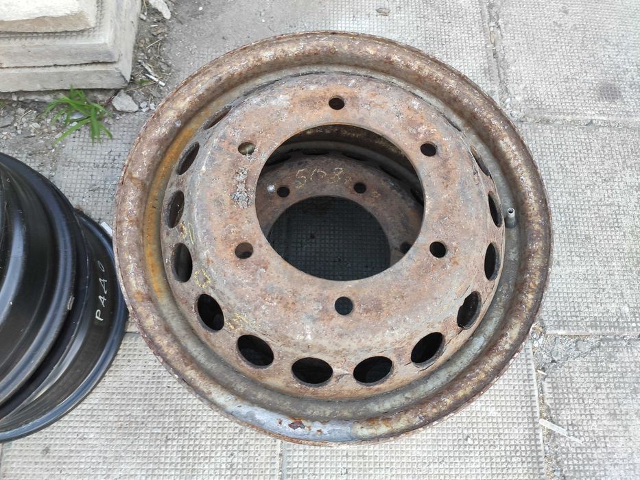 2бр Железни джанти 16 - Sprinter, Crafter двойна гума