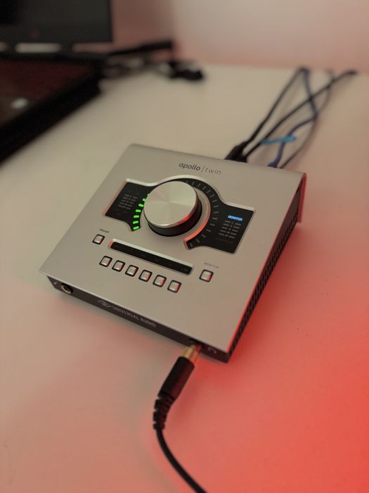 Apollo Twin USB - Placa Audio UAD
