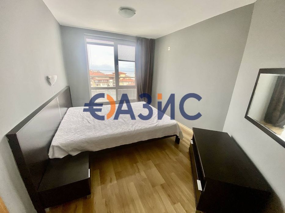 Продава се Тристаен апартамент в Свети Влас - 117 кв.м за 1026 €/кв.м - Снимка #2