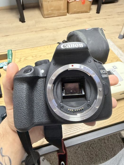 Фотоапарат Canon 1200d + Принтер за снимки Canon Selphy cp720