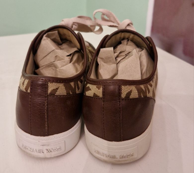 Vând sneackers Michael Kors, marimea 37.5