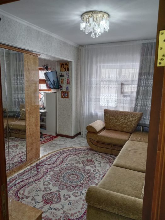 Продаётся 4-х комнатная квартира