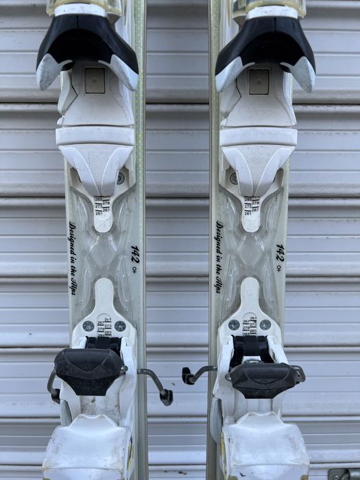 Дамски ски Rossignol