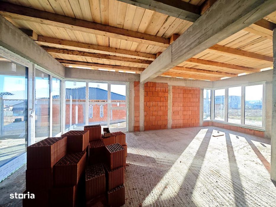 Casa moderna | 650 mp teren | Dublu front | Paleu | Langa Oradea