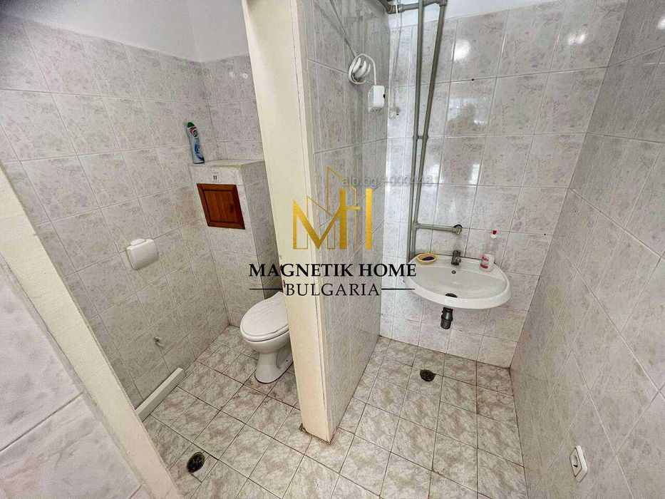 Дава се под наем Магазин в Бургас, Център - 48 кв.м за 357 € - Снимка #3