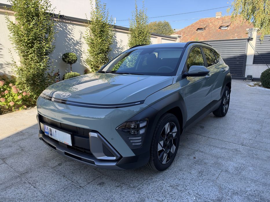 Hyundai Kona 1.6 T-GDi 138 CP 7DCT Premium+ | 13.300 km | Garanție 2030