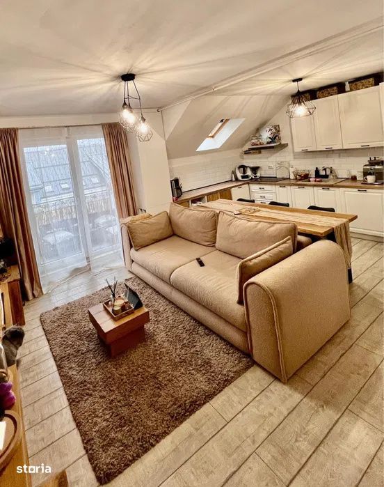 Apartament cu 3 camere, 70 mp, 2 balcoane, Baciu — fotografia 1