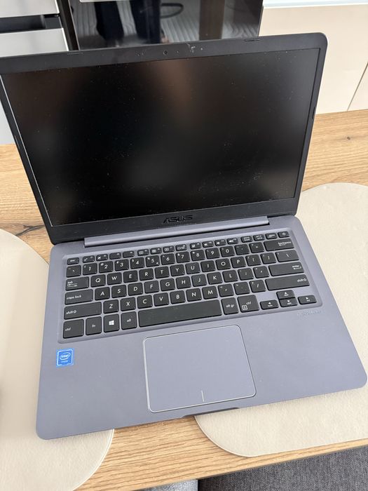 Laptop asus sonicmaster vivobook