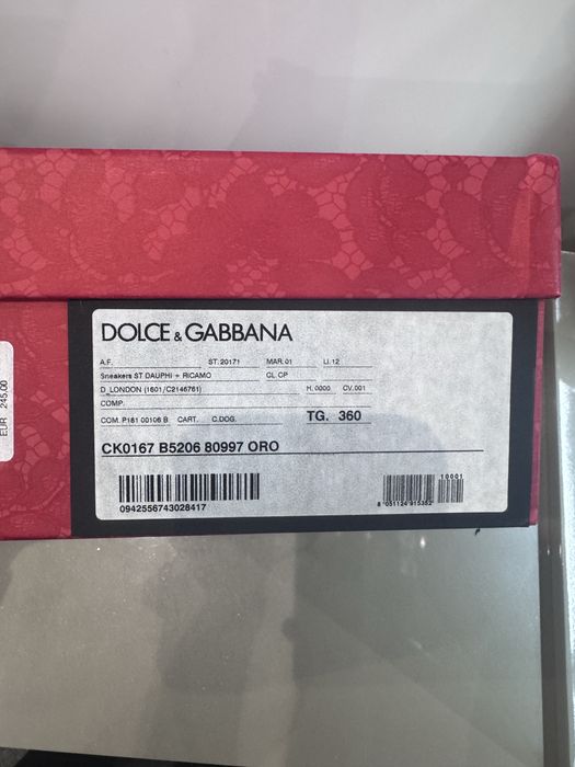 Оригинални дамски кецове DOLCE AND GABBANA