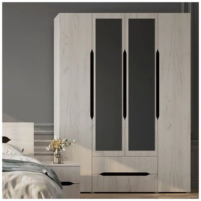 Новый шкаф. Выгодная цена!