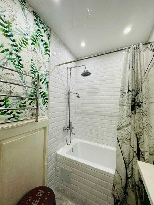 Своя!! Квартира с топ локацией возле м.Космонавтов, Интерпол