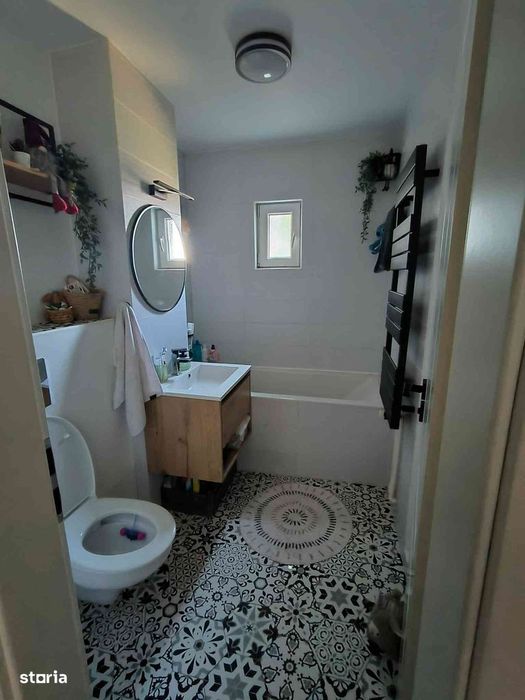 Apartament 2 camere, balcon, Ovidiu, 99000 EUR