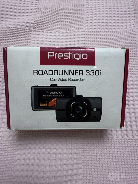 Видеорегистратор PRESTIGIO RoadRanner 330i