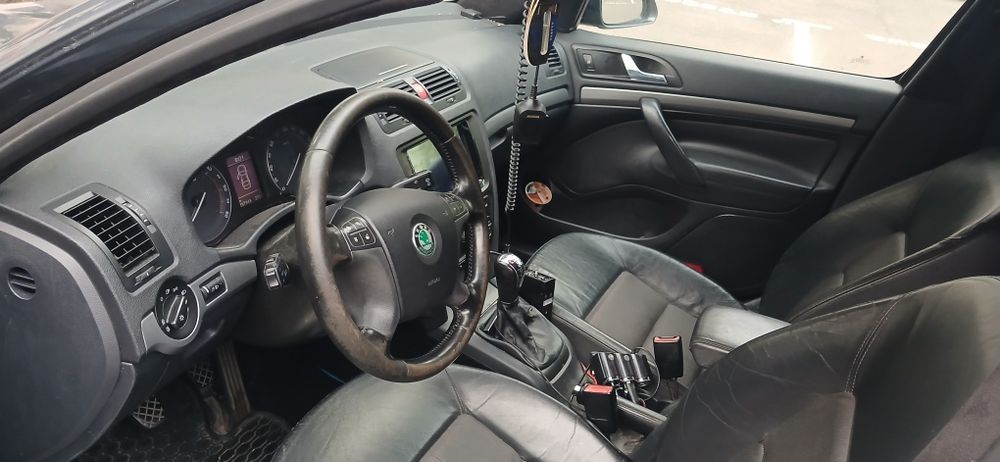 Skoda octavia 2 2007 2.0 tdi bkd
