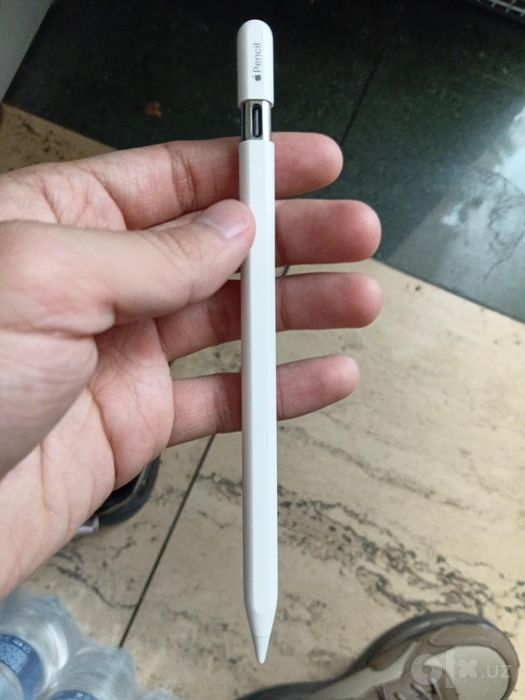 продается apple pencil pro продаю не пользуюсь