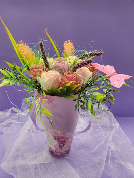 Подаръчна кутия с цветя