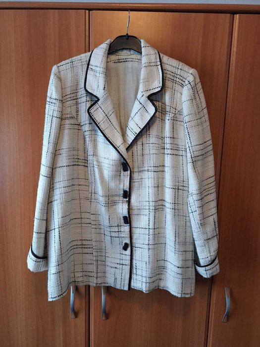 Sacou toamna/iarna  marimea 50