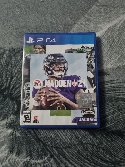 vând CD MADDEN21 pentru PS4 41€ (218 lei)