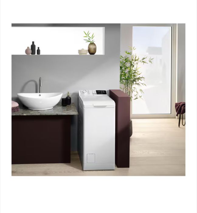 Masina de spalat Electrolux.