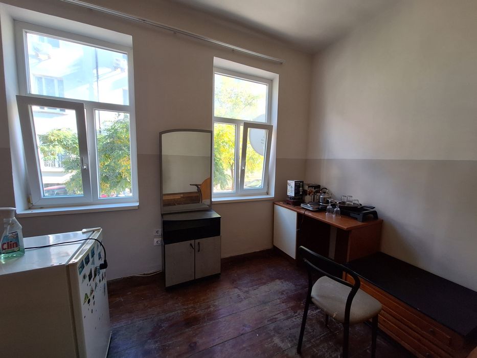 Дава се под наем  в София, Център - 17 кв.м за 204 € - Снимка #1