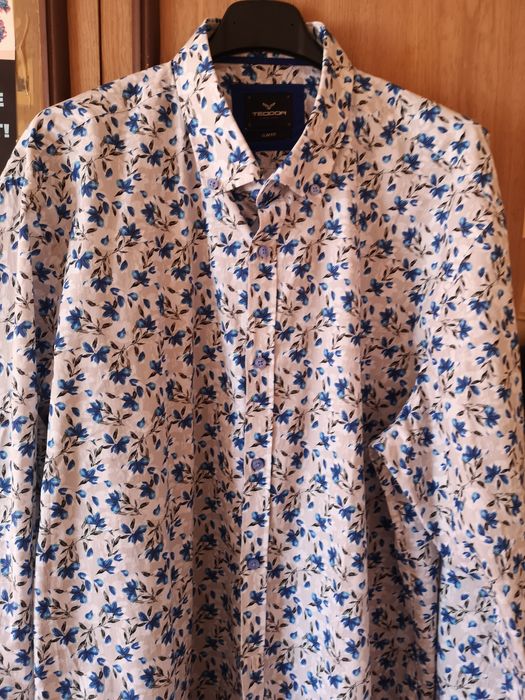 Чисто нова, ефектна риза "Теодор"