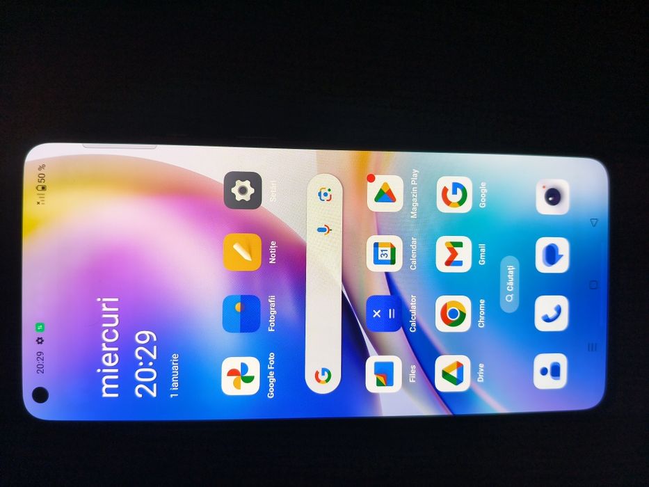 Telefon One plus 8T, stare foarte bună, cutie, funcționează perfect.