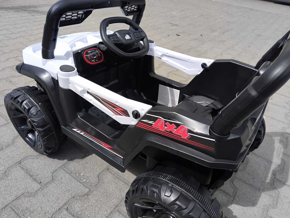 TEXAS акумулаторен джип Fast UTV бял