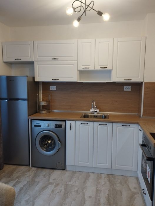 Дава се под наем Двустаен апартамент в Пловдив, Тракия - 64 кв.м за 433.5 € - Снимка #1