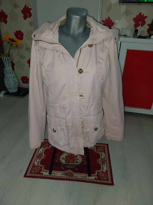 Vând geaca fâș cerat