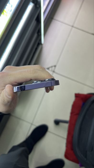 Продам Iphone 14 Pro 256gb