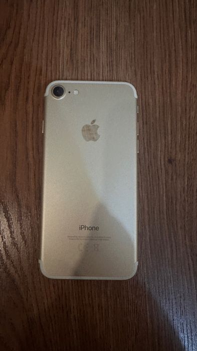Iphone 7 сатылады.
