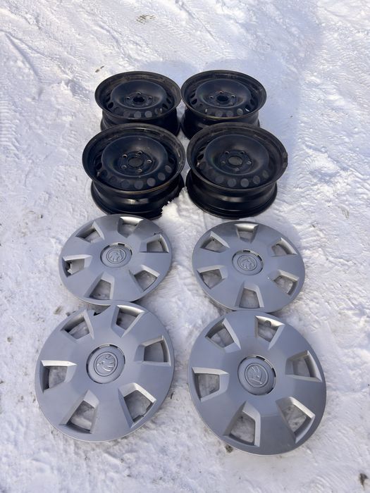 Диски с колпаками от шкоды