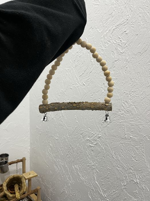 Продам качелю для попугаев