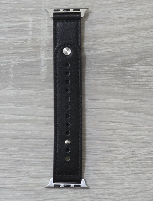 Curea piele naturală EIHAIHIS pentru Apple Watch – neagră, 38/40/41mm