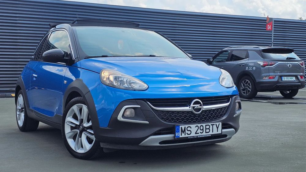 Opel Adam Rocks~An 2015~Panorama Mare~Model Cross~Dotat~Impecabil!
