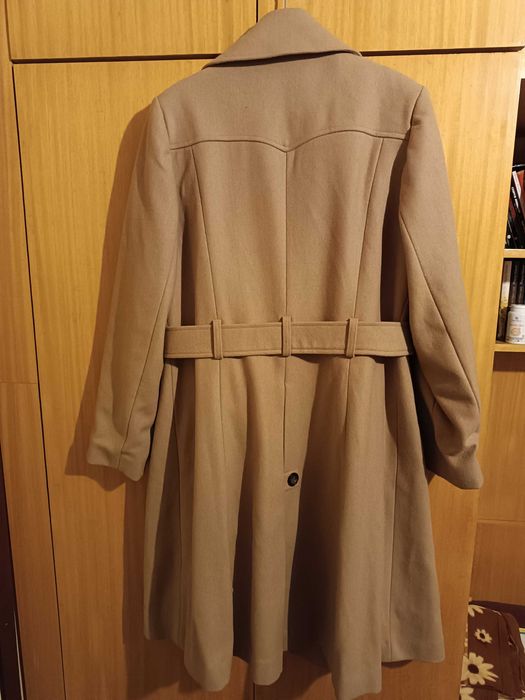 Ново палто от вълна