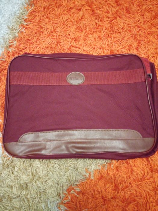 Geanta Oriflame visinie