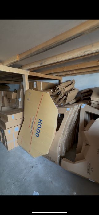 Kia eshik kapot va krilolar