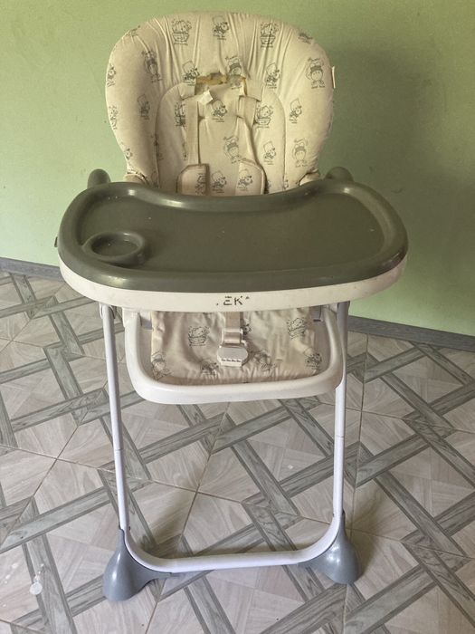 Стул для кормления
