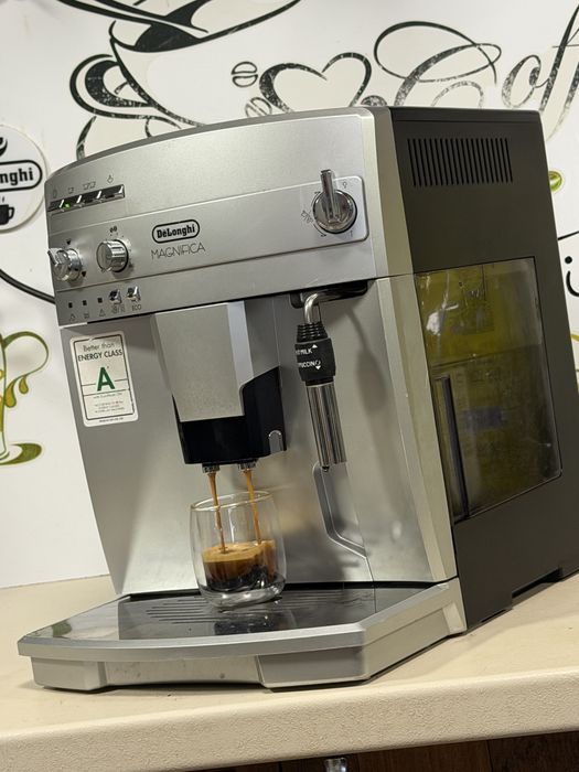 Кафемашина кафе автомат delonghi magnifica с гаранция