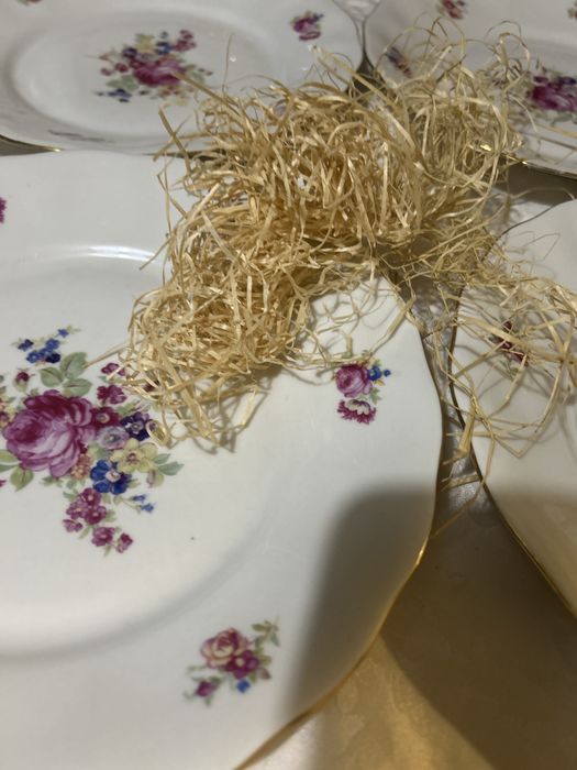 4 броя порцеланови чинии Полша