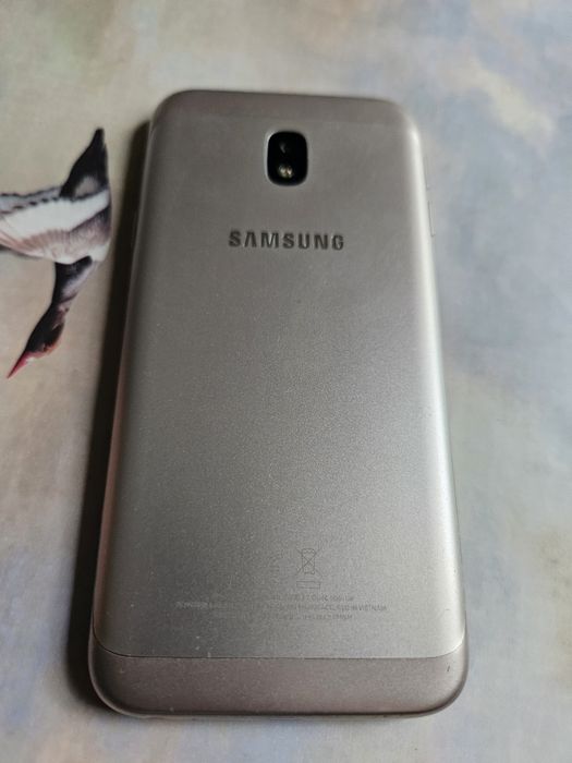 Vand samsung j3 gold