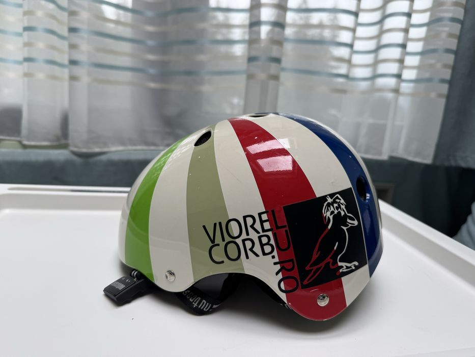 Cască Nutcase Street Gen3 Rainbow Stripe – bicicletă / skate