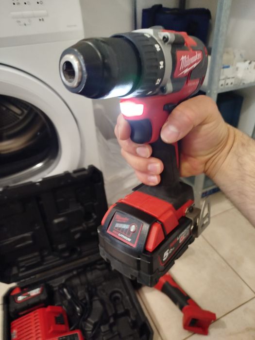 Scule electrice milwaukee