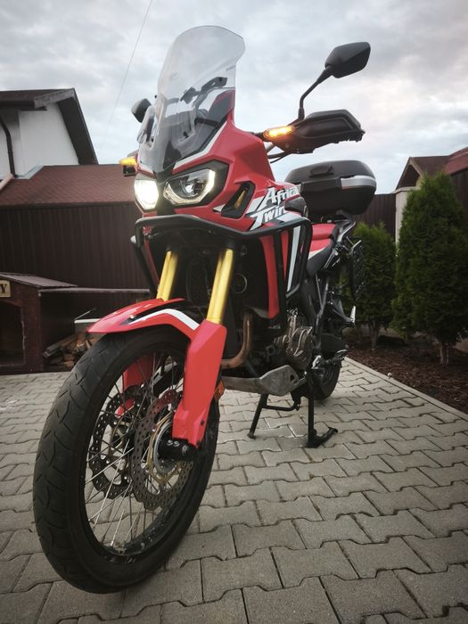 Honda Africa Twin CRF1000L Standard – 2016 | 79.500 km | Întreținută exemplar