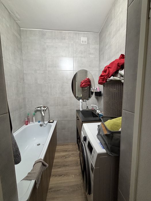 Обменяю двухкомн. кв.